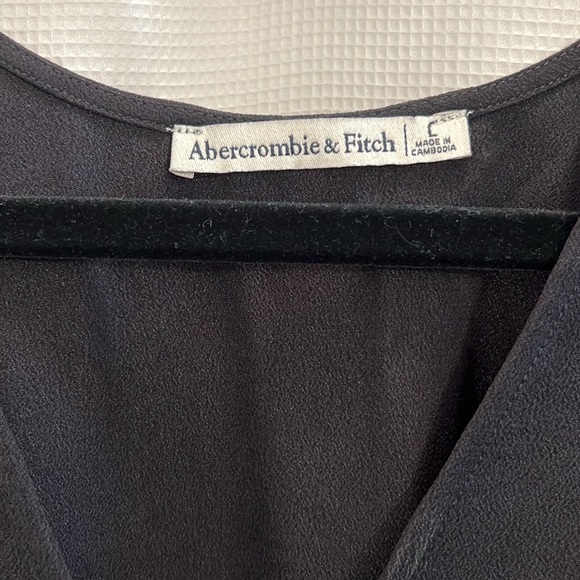 Abercrombie & Fitch Top - Picture 2 of 3